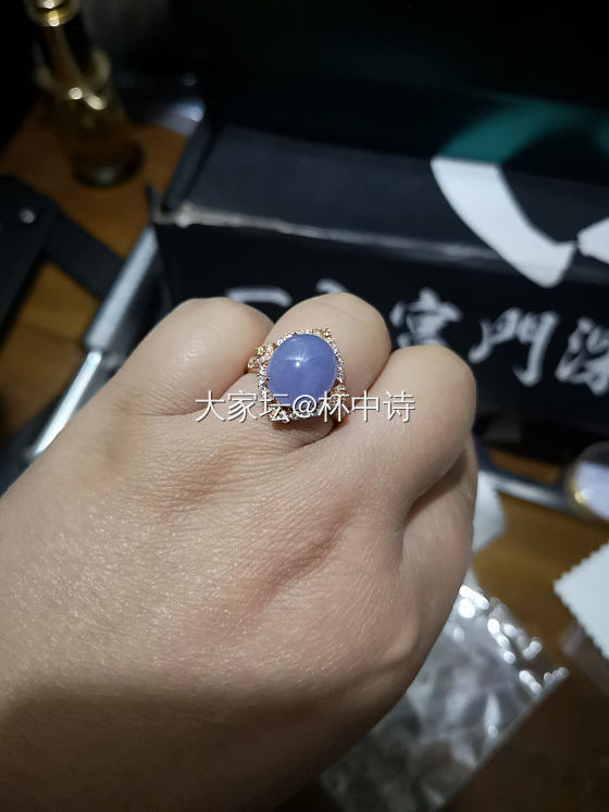 请教大家一个问题哈，大家坛的金币怎么攒呢，感觉金币少的好可怜，先发点美美的