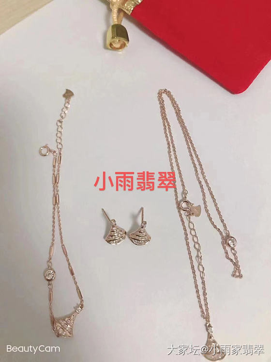 朋友礼物特色天然缅甸翡翠手饰品/珠宝附证书。_翡翠