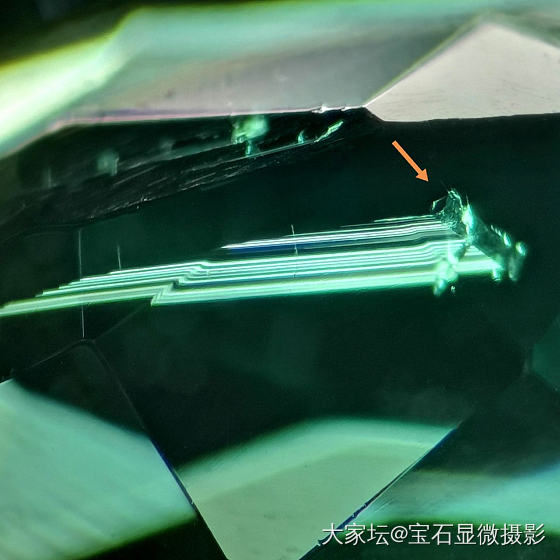 碧玺里面的碧玺包裹体_碧玺彩色宝石