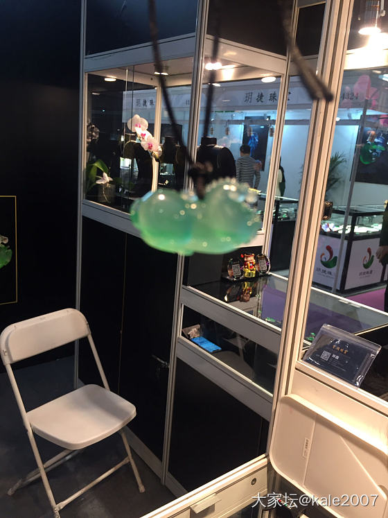 展会游记_收藏彩色宝石翡翠展会