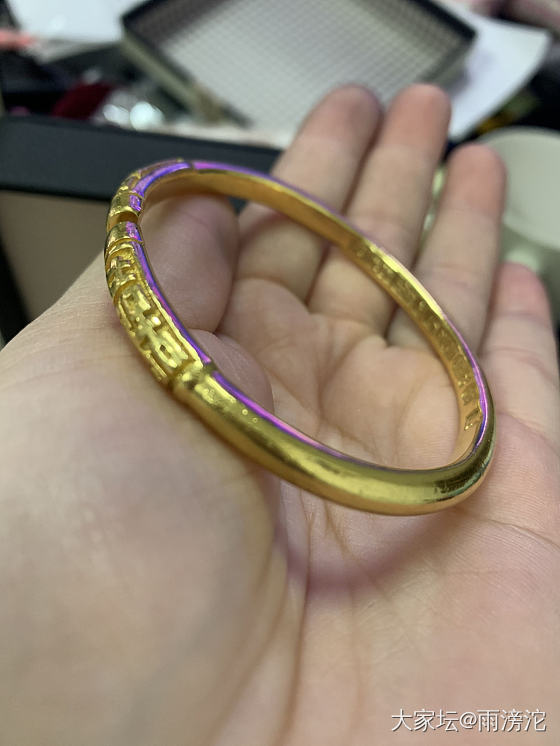 小户人家手镯盒子都没满。😭。为出货求金币。