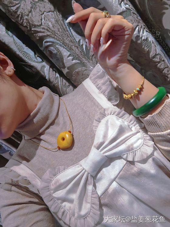精致girl新装备╮(‵▽′)╭_手链金