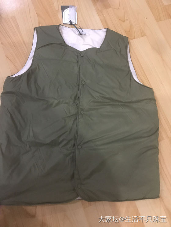 再安利个林先生的店。羽绒服太划算了又暖又好看。爆款打底太舒服了前后给全家买了十件_穿搭