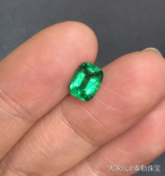 【泰勒彩宝】1.49ct祖母绿Vibrant green极品_祖母绿