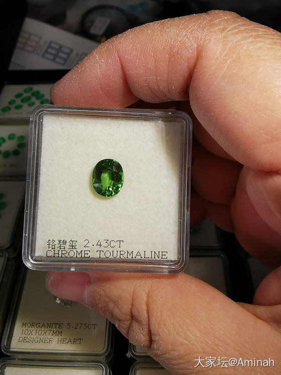 小收获_彩色宝石