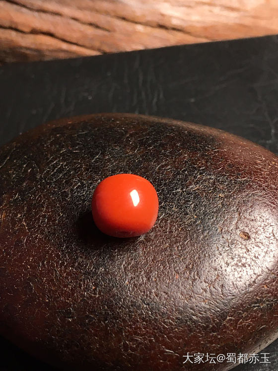 天然的只能追求尽量完美，而无法做到绝对完美！_南红
