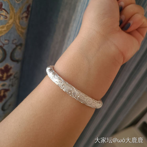 又见寸龙凤。_手镯银
