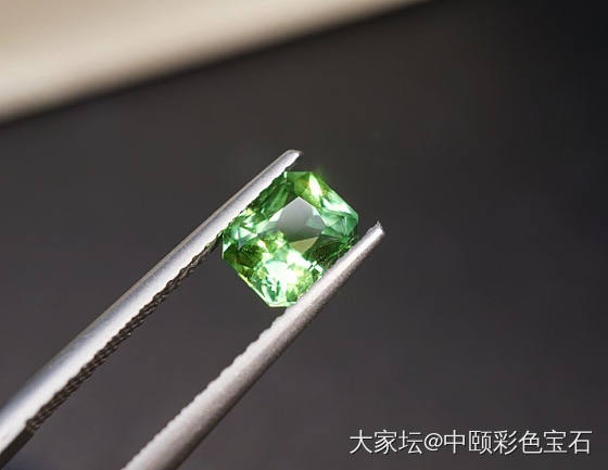 ##中颐天然沙弗莱宝石##  1.06ct_沙弗莱彩色宝石