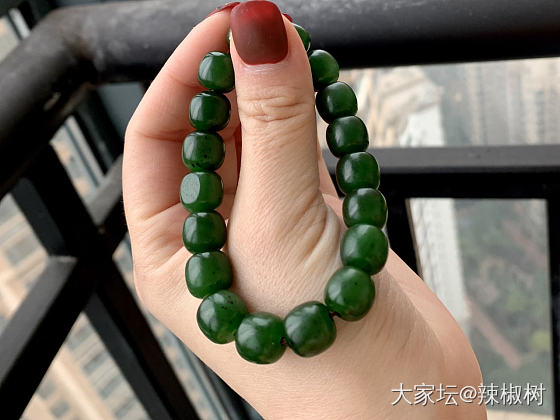 惊艳！两串高货碧籽手串！_珠串和田玉