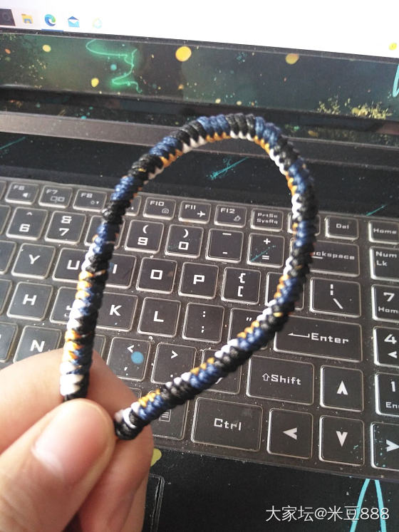 总算编完了_编绳金