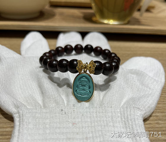 今天又是喝茶盘串的青春美少女了_珠串文玩
