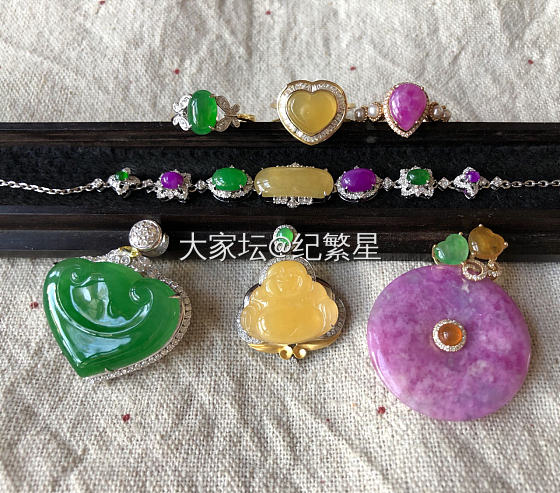舒与翠，桃花🌸与嫩叶☘️_项链戒指舒俱来翡翠