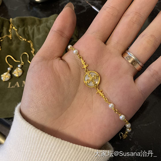 小猪配齐🎀JustGold镇金店全套_金