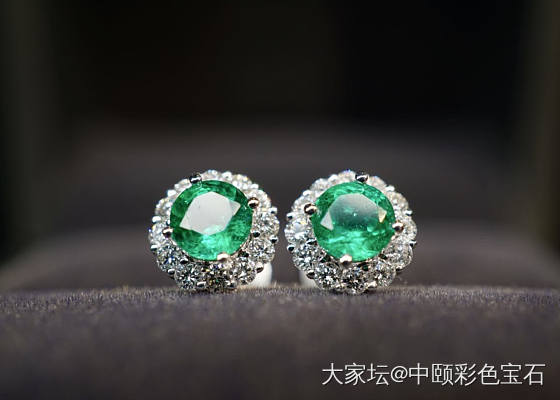 ##中颐天然赞比亚祖母绿耳钉##  0.88ct_祖母绿名贵宝石