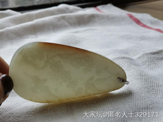 懂的坛友帮忙看看_牌子和田玉