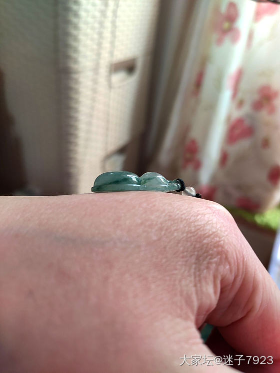 自己给翡翠葫芦吊坠修型记_翡翠