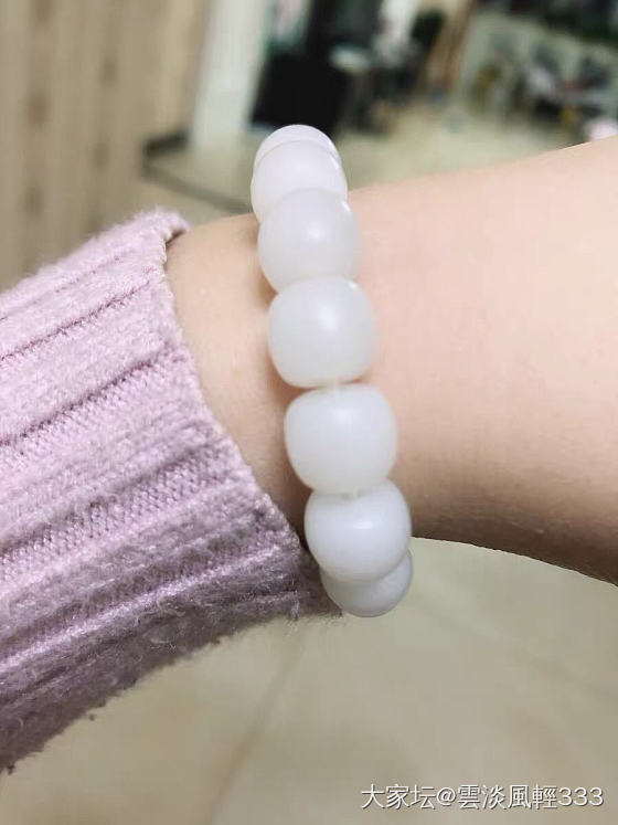 大家帮忙看看，能看到多少价位？1000以上吗？真是羊脂玉吗？_珠串和田玉