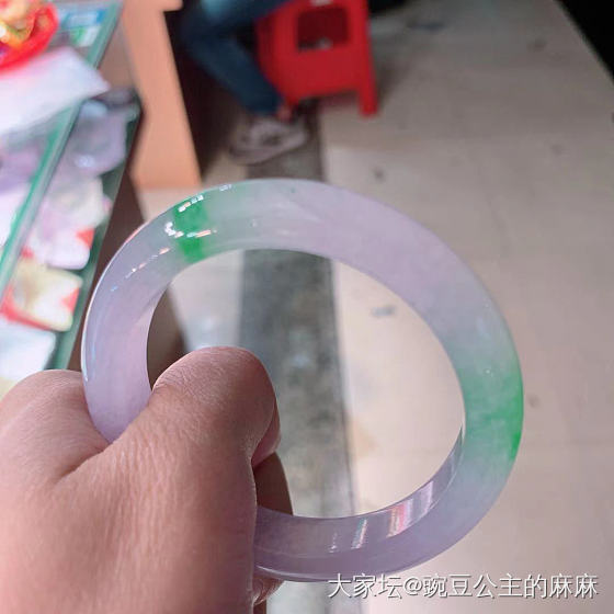大神们，帮我看看你这个春彩值4万吗？_手镯翡翠