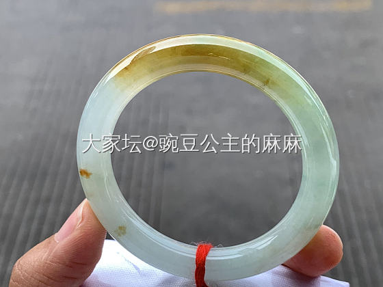 来康康这两个击倒我❤️的镯子_翡翠