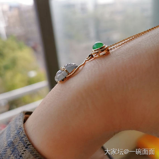 黑冰小熊酱油回来啦_镶嵌翡翠