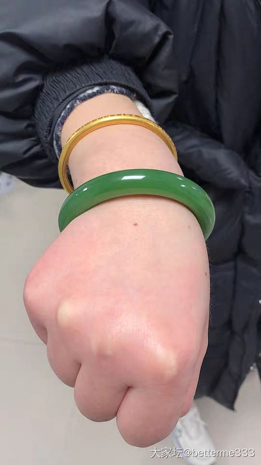 粉绿色？果绿色？_手镯和田玉