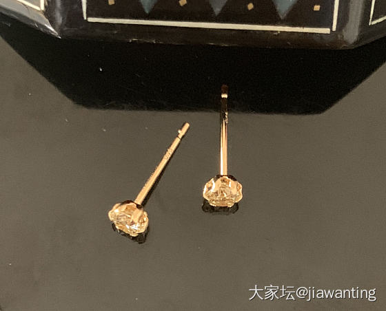 想要一对10分或者20分左右的钻石耳钉_耳钉钻石