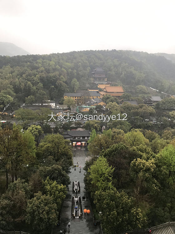 雨中西湖