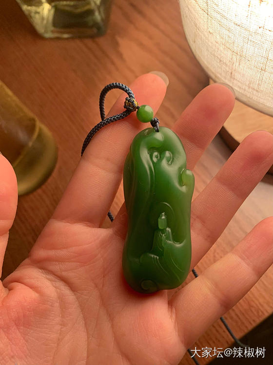 忍不住总想盘一盘的苹果绿_和田玉