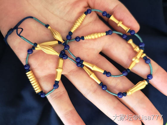 来论坛各个时期跟风买的，大多也不带，偶尔翻出来看看心情还是挺愉悦_金