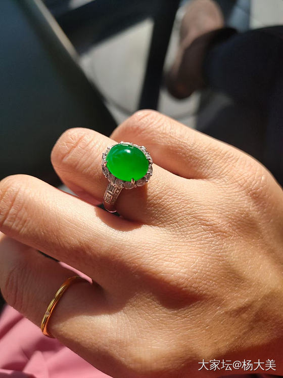 戒指💍留不留_翡翠戒指