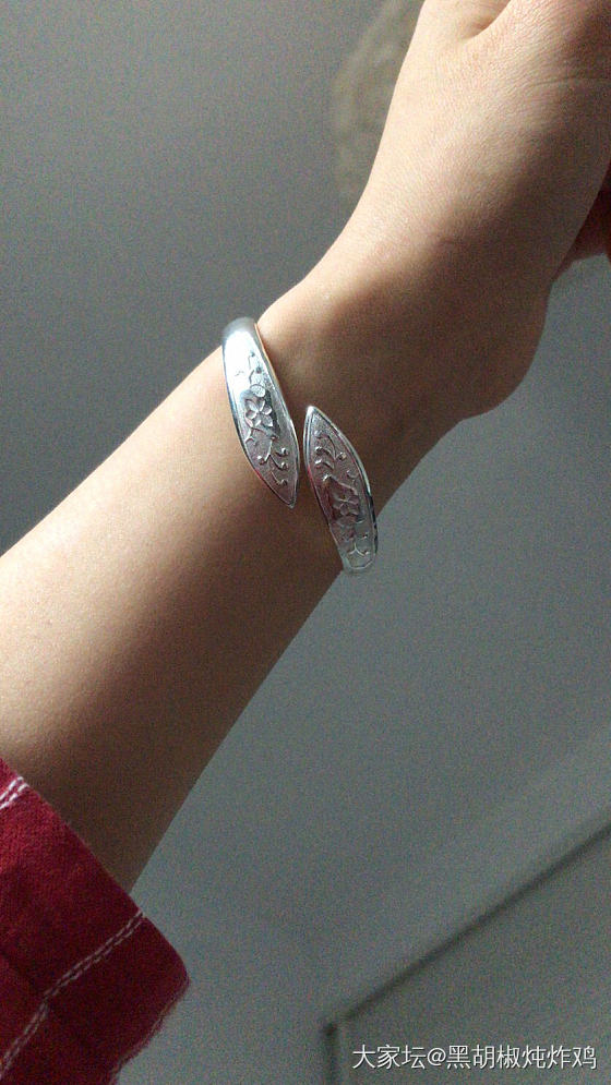 人生中第一个银镯子—张宝源双尖_手镯网店商家银
