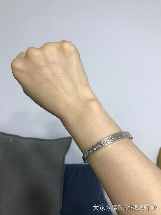 南记小四喜 真香_手镯银