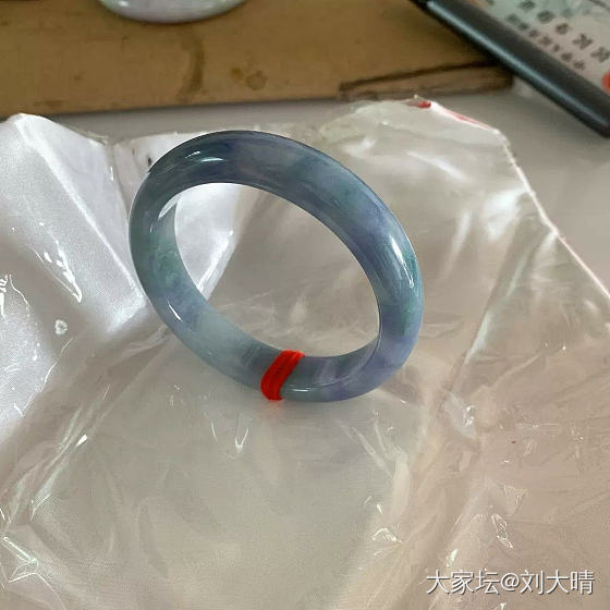 姐妹们，求助～急_手镯翡翠
