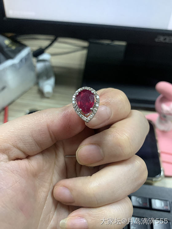 麻烦大家帮我看看这颗红宝石和绿松吊坠怎么样啊？_松石红宝石