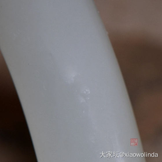 刚到手的入门级籽镯，正处于蜜月期_手镯和田玉