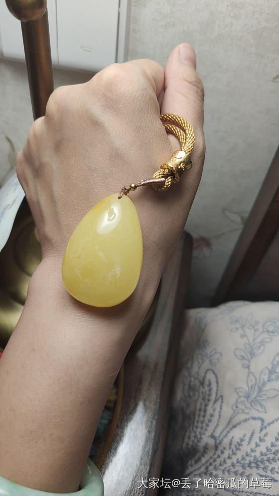 配套愉快，蜜蜡出坑_蜜蜡琥珀蜜蜡