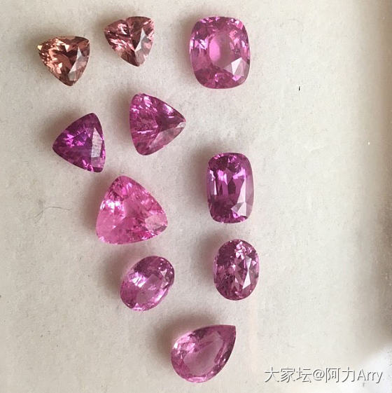 Sapphire Mining in Ratnapura斯里兰卡纳特市的蓝宝石矿_彩色宝石