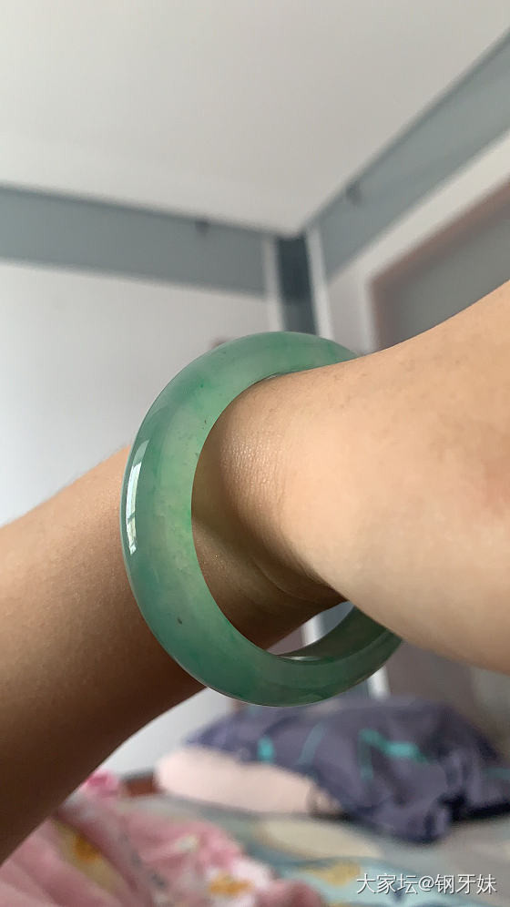 拍不出她的美_手镯翡翠