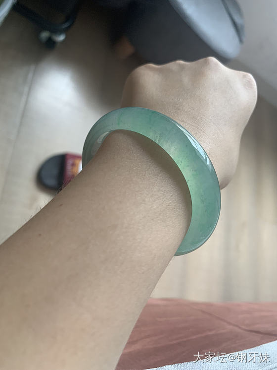 拍不出她的美_手镯翡翠