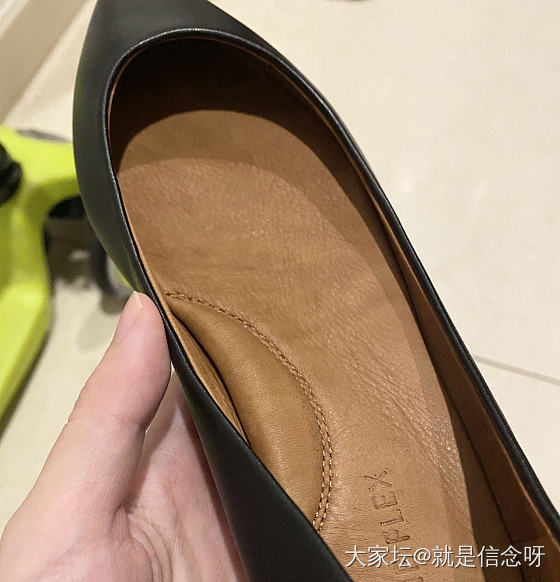 我来反馈啦 上次跟风坛友买的鞋子_网店商家穿搭
