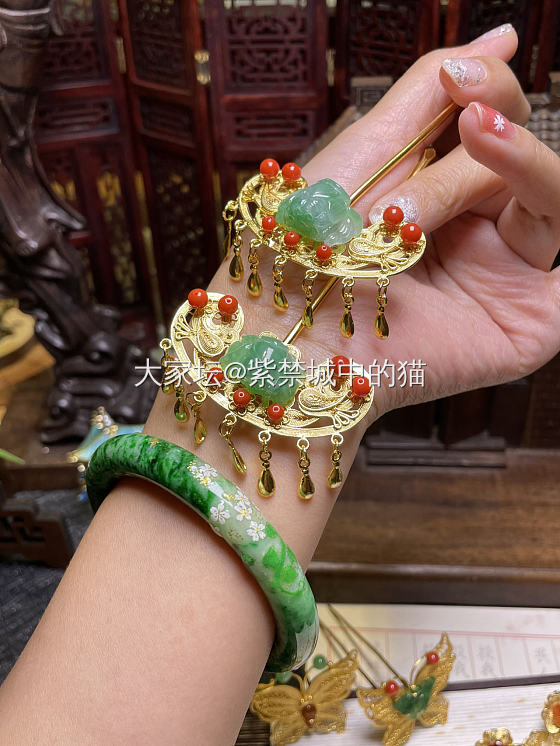直播推送的翡翠商家_翡翠