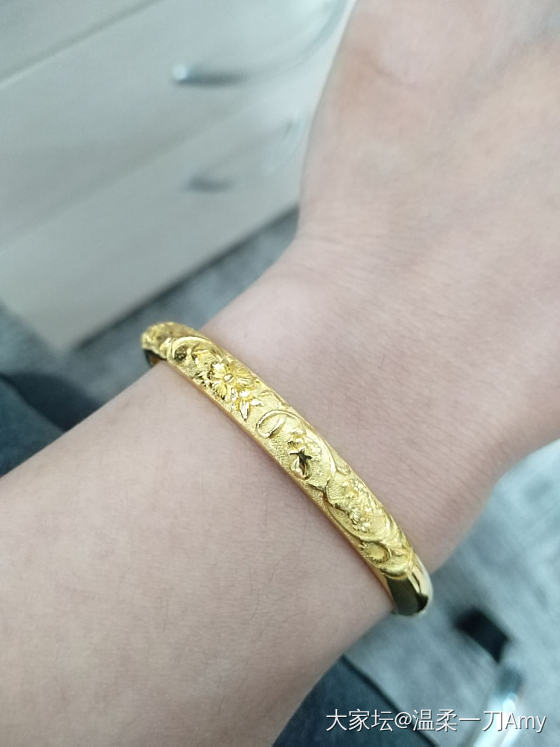 窄喜福石榴花金镯_手镯金
