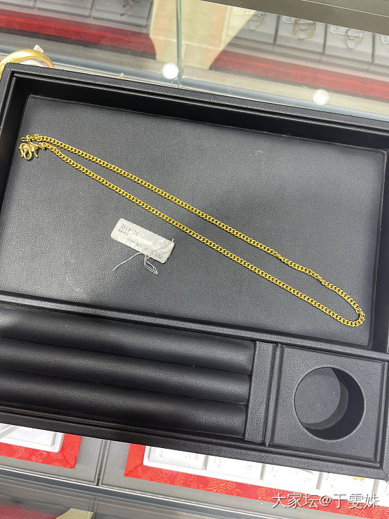 我是周生生项链的忠实粉 太爱周生生家的项链了_周生生金