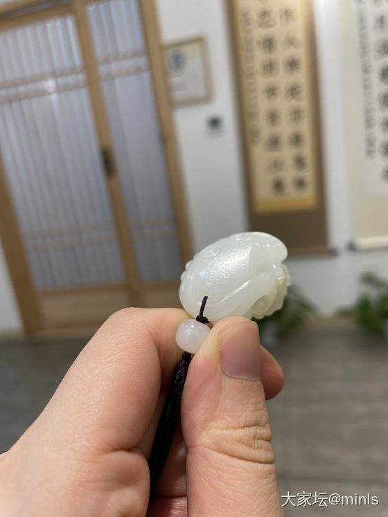 独籽奶貔_和田玉