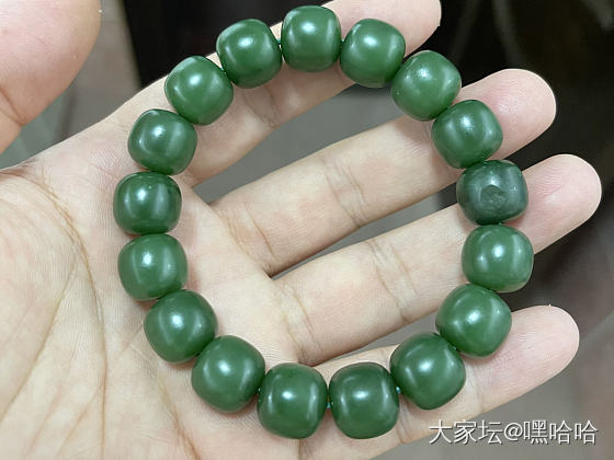 秀一秀目前市场上最顶级的碧玉籽料串串_珠串和田玉