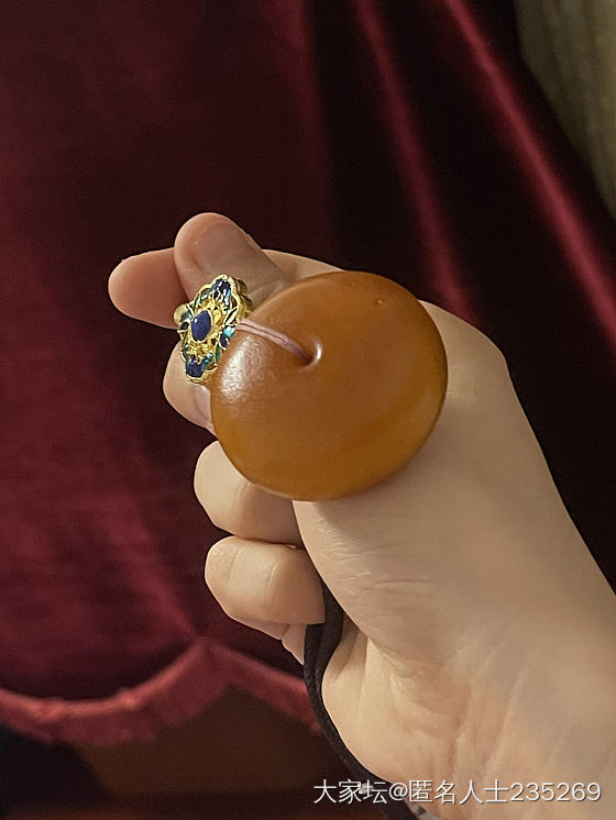蜜蜡饼子。。。不知道老不老_蜜蜡