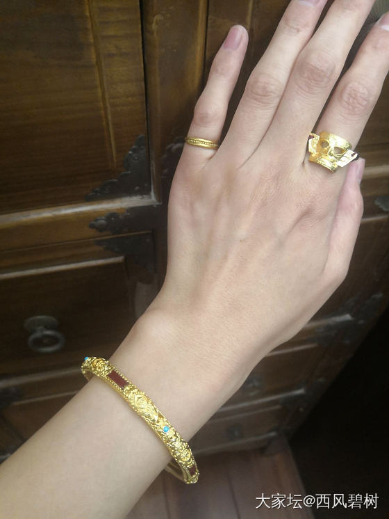 婆婆给的老金耳环_耳环金