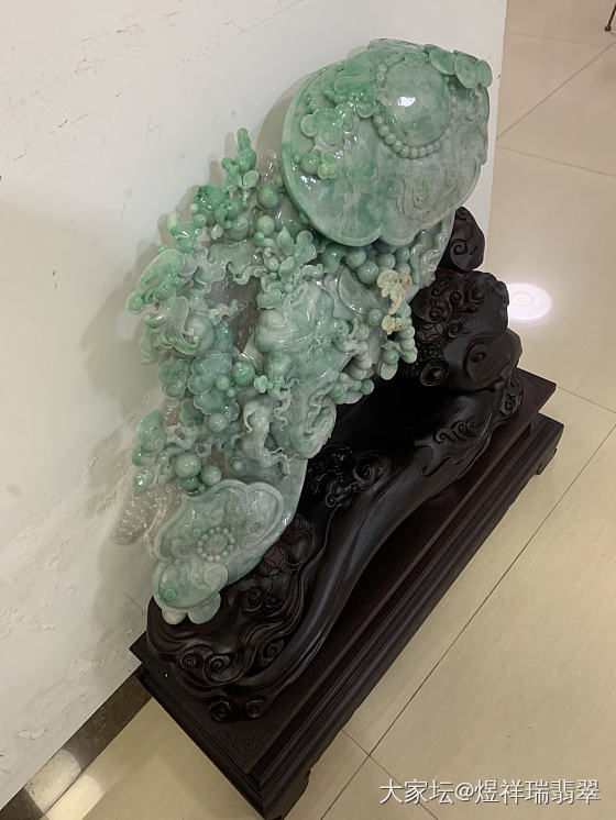 之前买了很久的一个摆件_翡翠
