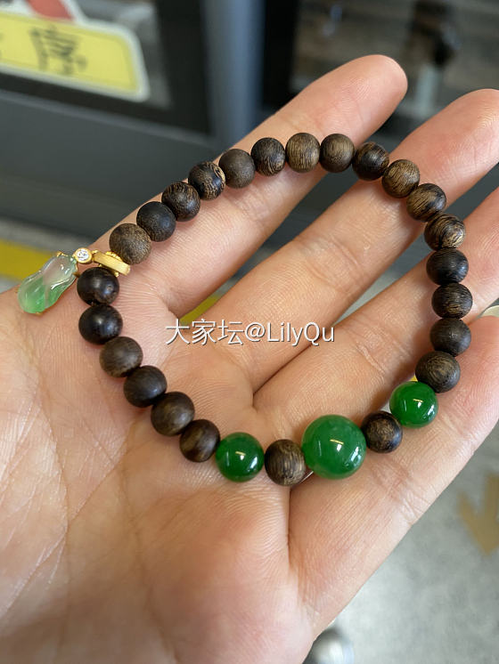 想看看大家自己搭配的手串儿～～_珠串