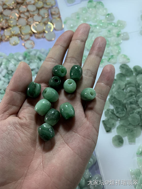 一堆乱七八糟的东西_翡翠